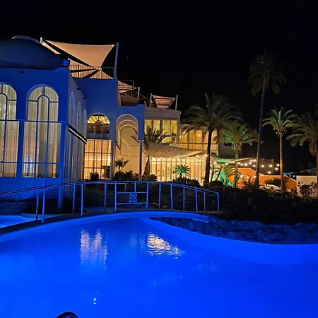 Casa Persea *