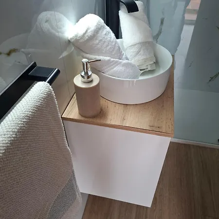 아파트 Casa Persea 네르하